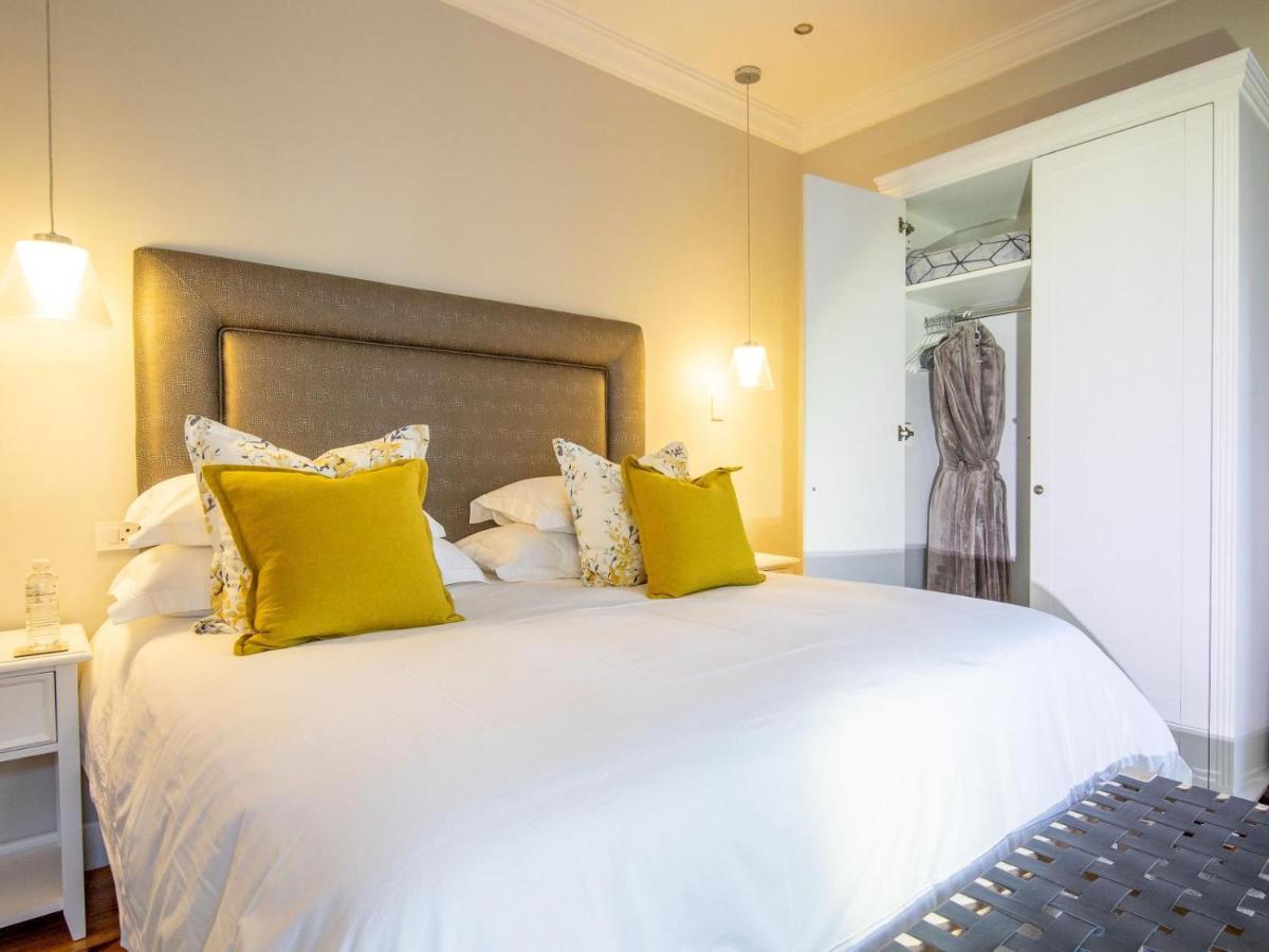 No 4 Boutique Beach House Порт-Элизабет Экстерьер фото